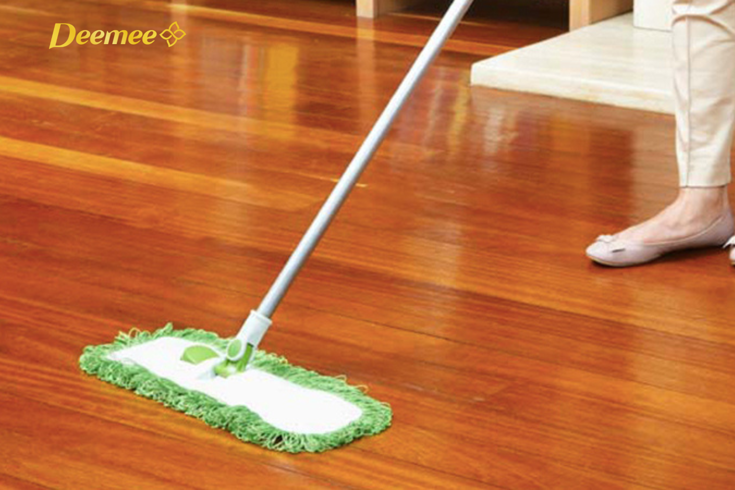 Vì sao lau sàn thường xuyên nhưng sàn vẫn không sạch bóng